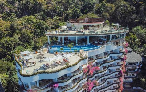 Grand Miramar Puerto Vallarta Review - Take Me To Puerto Vallarta