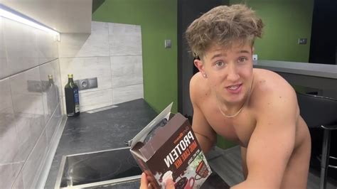 MAGIC COOKIE Naked Cooking Free Sex Video RedTube