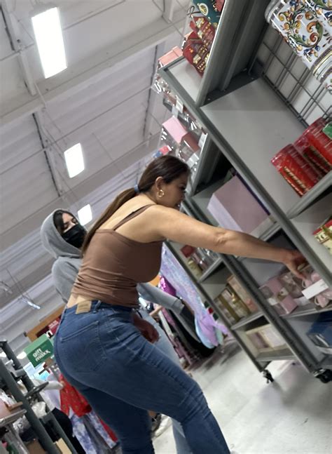 Latina Milf Jeans Tight Jeans Forum