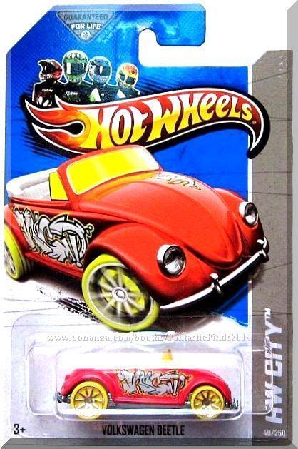 Hot Wheels Volkswagen Beetle HW City 2013 Graffiti Rides 40 250 Red Volkswagen Beetle