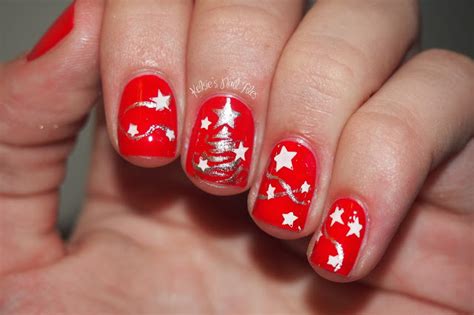 15 Wonderful Christmas Nail Designs You Have To See