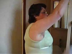 Mistress Sue Pees In Toilet Free Mobile Porn Videos IPornTV