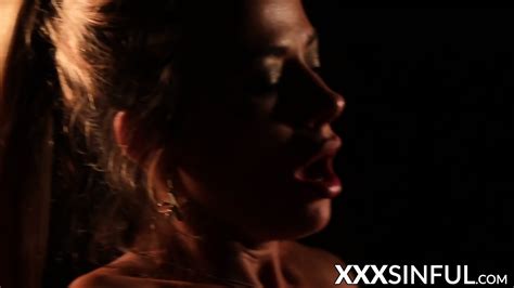 Kinky MILF Gets Dripping Creampie After Passionate Fuck