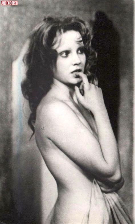 Elena Veronese Nude Pics Seite 1