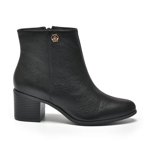 Bota Via Marte Cano Curto - Bota Cano Curto Via Marte Feminina Preto - Lumman