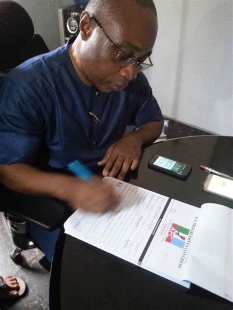 Former PDP Governorship Aspirant Defects To APC In Rivers State ...