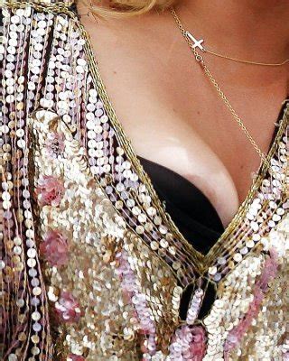 Nip Slip Porn Pics PICTOA