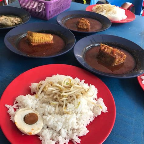 Hajjah Mona Asam Pedas Taman Kota Laksamana Malay Restaurant In Melaka