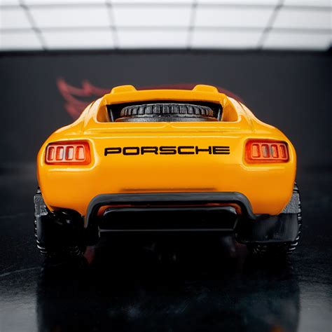 T Hunted Um inédito Porsche da série Hot Wheels Elite à venda hoje