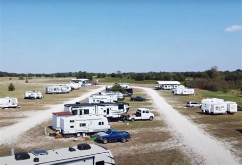 Enjoy Waco From Route 6 Rv Park Plan Your Visit To Calvert 77837 Tx