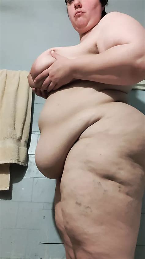 Flexing My Breasts Amateur Amateur Porn Feat Bigbooty By Onlyfans XHamster