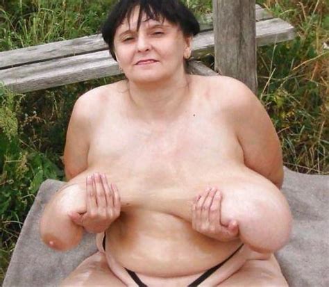 Thick Hangers And Floppy Breasts ZB Porn