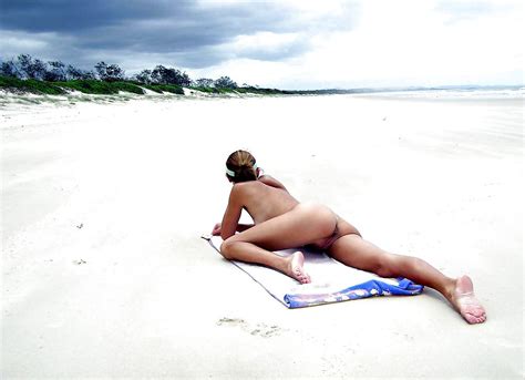 Nude At The Beach Porn Pictures Xxx Photos Sex Images Pictoa
