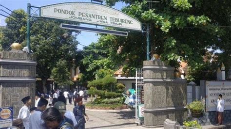 pondok pesantren tebuireng tribunnewswikicom
