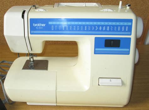 Brother XL 4041 Sewing Machine