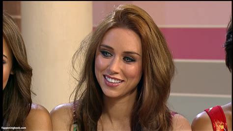 Una Healy Nude OnlyFans Leaks Fappening Page FappeningBook