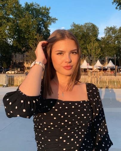 Zoe Tondut Nude Porn Photos Nudepicshd