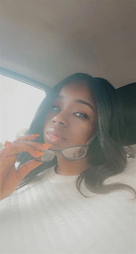 Just Pretty 6 Nude Pics XHamster