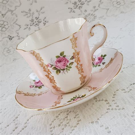 Vintage Royal Grafton English Bone China Tea Cup And Saucer Pattern