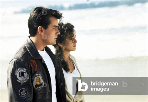 Image Of HOT SHOTS 1991 DIRECTED BY JIM ABRAHAMS Film Still