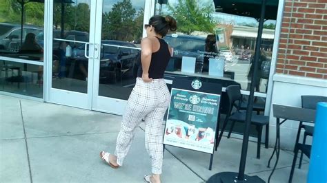 JIGGLY Latina Pawg Bubble Spandex Leggings Yoga Pants Forum