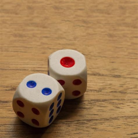 40+ игр для пар — во что можно поиграть с парнем вдвоем дома