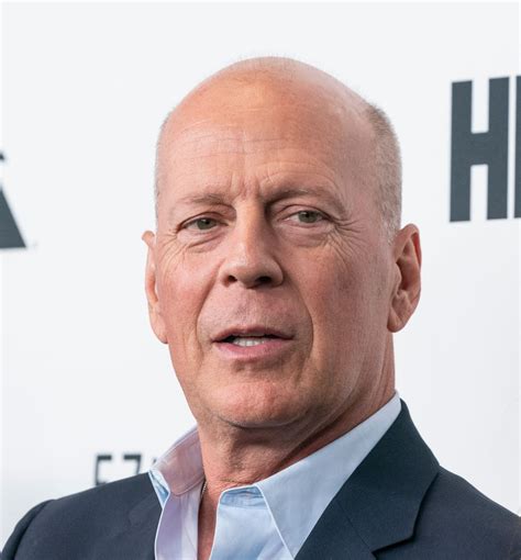 Ce e afazia boala de care suferă Bruce Willis