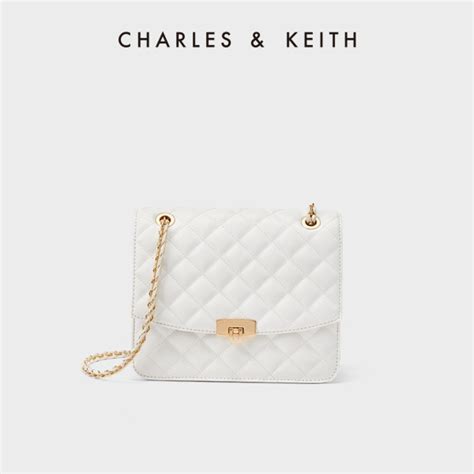 Сумка на плечо Charles&Keith - купить с доставкой по выгодным ценам в ...
