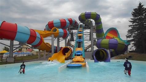 New Slides At Wetnwild Toronto Awesome Waterpark Youtube