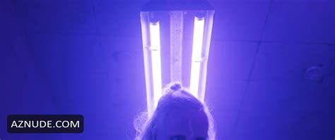 ANNE MULLER Nude AZNude