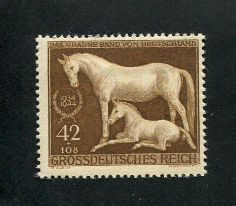 Марка. Скачки Лошадь с жеребенком 1944 г. Германия (М44)15527358