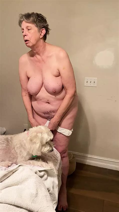 Remover Bra And Panties Free A Shemale Porn 92 XHamster XHamster