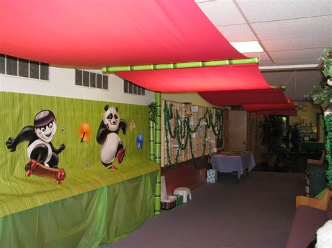 nutmeg creations: Vacation Bible School Decorations