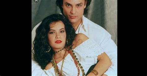 Помните ли я? Корайма Торес е по-гореща на 50, отколкото на 20! Показа ...