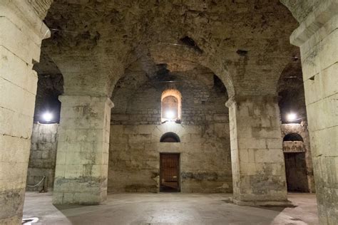 What To See Inside Diocletian S Palace Split Croatia Travelteening