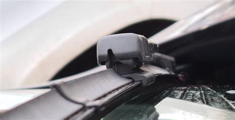 Замена щеток стеклоочистителя — Mercedes-Benz GLC-Class (X253), 2,2 л ...