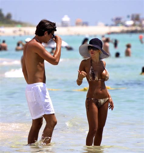 Busty Shauna Sand Wearing Skimpy Bikini On The Beach In Miami Porn Pictures Xxx Photos Sex