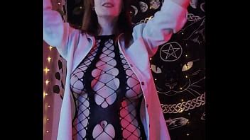 Buenos días desde mis tiernas tetas XVIDEOS