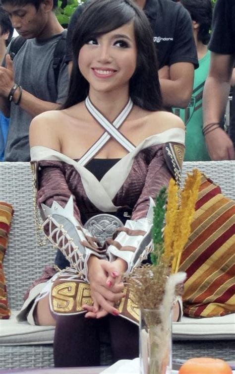 Lo T Nh Elly Tr N Th I C N L Hot Girl Nh M C Khui L I Li U C Kh C So V I Hi N T I