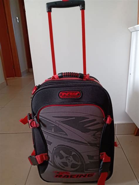 Mala Viagem Infantil Sestini Hot Wheels Item Infantil Sestini Usado Enjoei