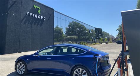 REINOVA: THE NEW SUSTAINABLE MOBILITY CENTRE GETS UNDERWAY - Reinova