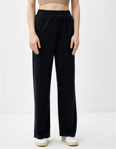 Комплекты женской одежды – купить в интернет-магазине sela