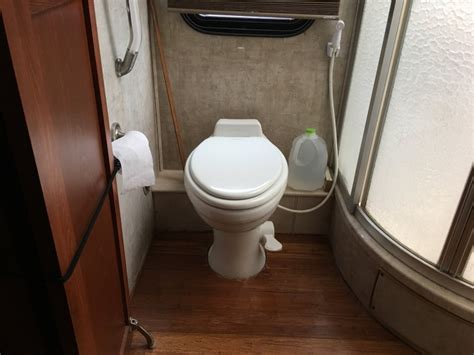 Porcelain Rv Toilets Make Your Rv Feel Like Home Our Top Picks