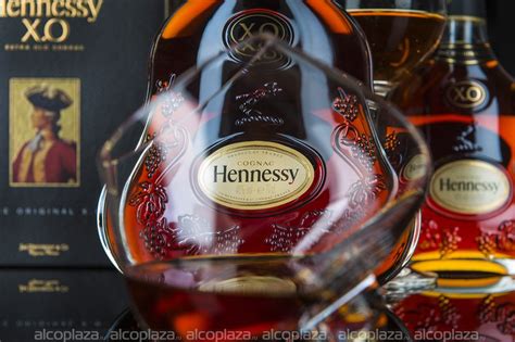 Коньяк Hennessy - купить коньяк Хеннесси - цена