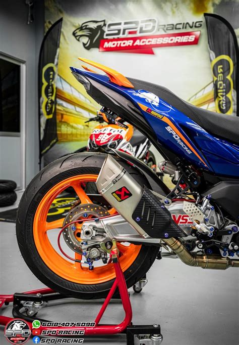 Honda RS X Malaysia Naked Style Ft Redbull Edition Arena Motosikal