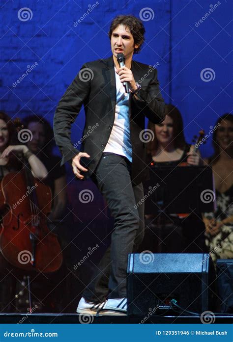 Josh Groban Performs in Concert Editorial Photo - Image of florida ...