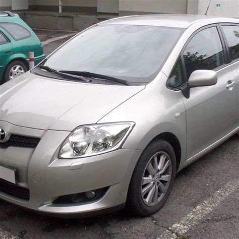 Toyota Auris - CarWiki.de - Daten, Anleitungen & Ratgeber für Autos
