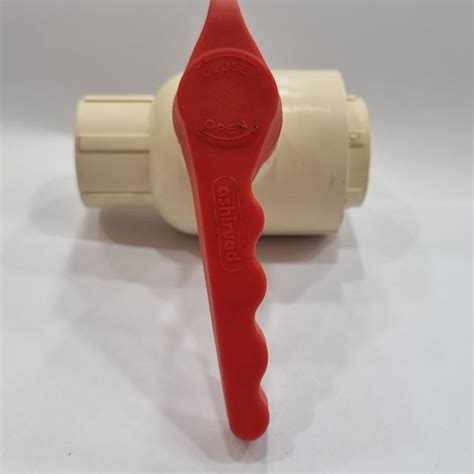 White And Red Ashirvad Cpvc Ball Wall Valve Size Mm At Rs