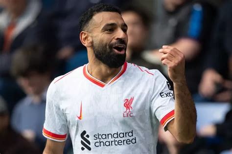 Liverpool Sent Lionel Messi Message Over Crucial Mohamed Salah Contract