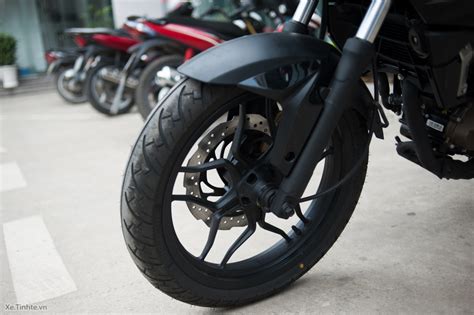 Chi tiết Kawasaki Bajaj Pulsar NS naked bike phân khối giá khoảng triệu đồng Viết